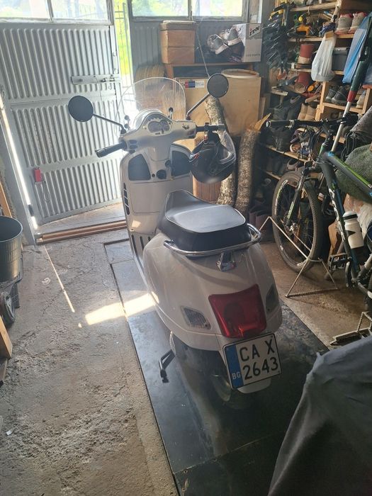 Vespa GTS300 перфект
