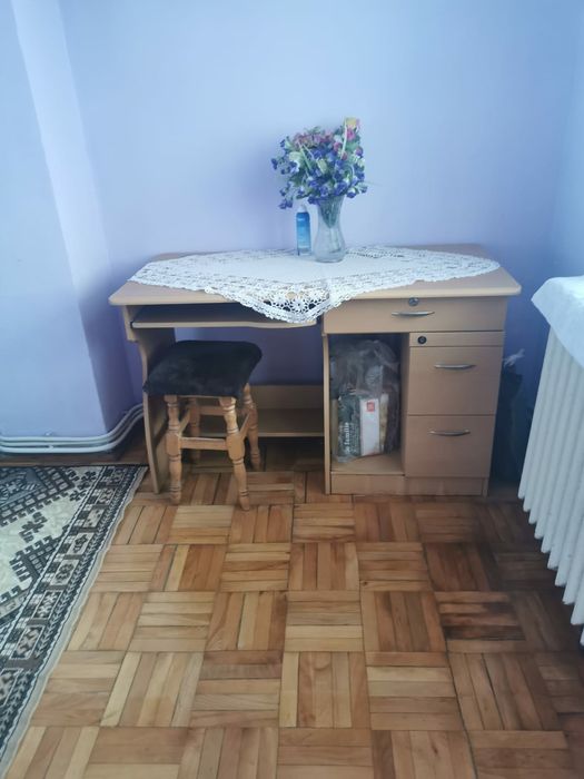 Vand apart.3 camere str.Motorului 4