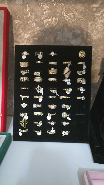 Имитации на злато