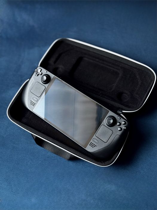 Valve Steam Deck OLED