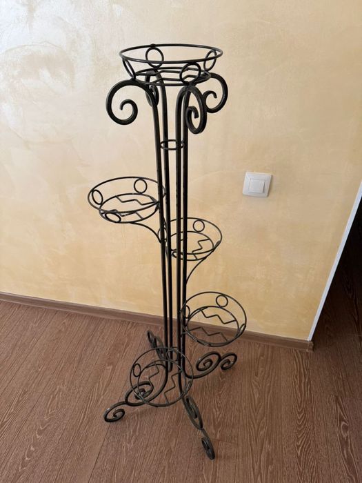 Подставка для цветов