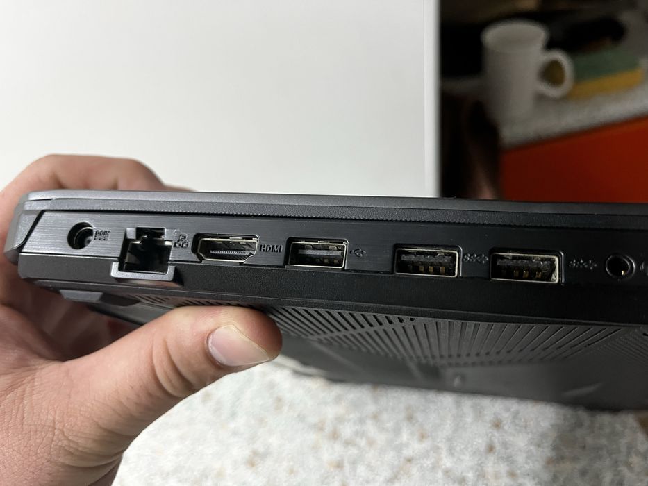 Игровой ноутбук Asus Tuff Gaming