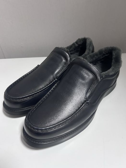 Продам обувь срочно