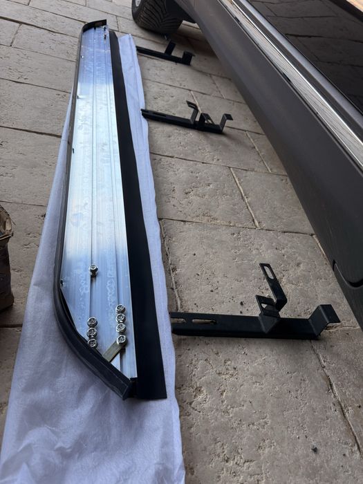 Praguri Aluminiu Universale SUV (L 180cm)