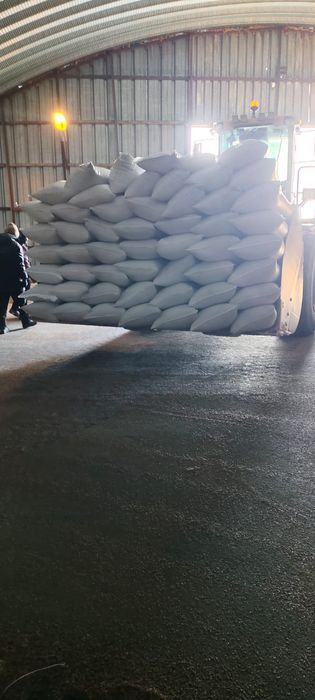 Услуга грузчиков мешкотара зерна