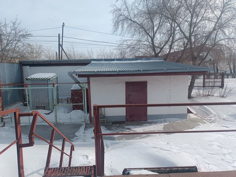 Помещение со складом для бизнеса