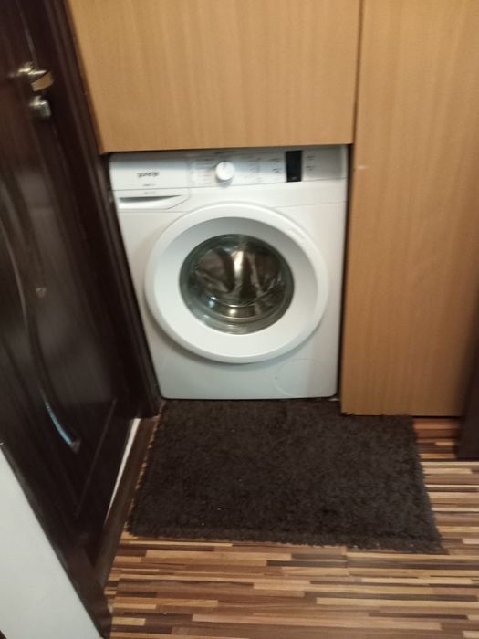 Apartament 2 camere de inchiriat etaj 2 din 4 cu centrala si mobilat