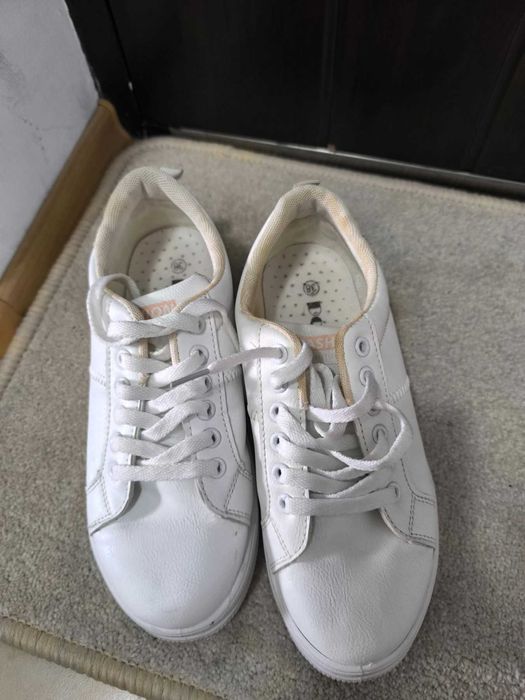 Маратонки, кецове Doris