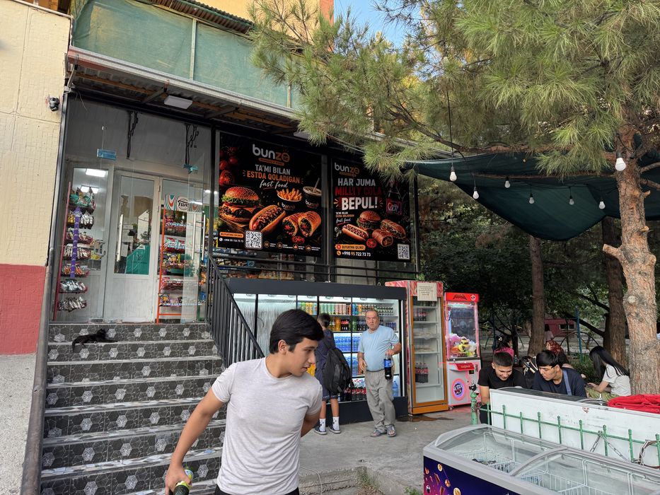 Fast Food biznesi sotiladi
