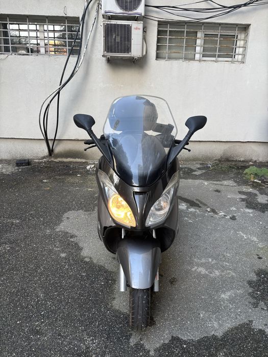 Scuter/Maxiscuter Aprilia Atlantic 250