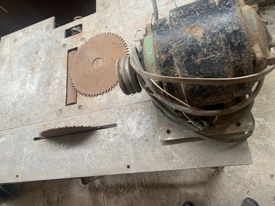 Продам циркулярка, пилорама Таугуль 3