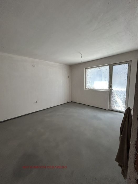 Продажба 2-стаен гр. Севлиево - гр. Севлиево 56m²