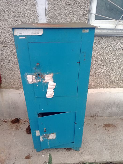 Советский сейф, несгораемый шкаф