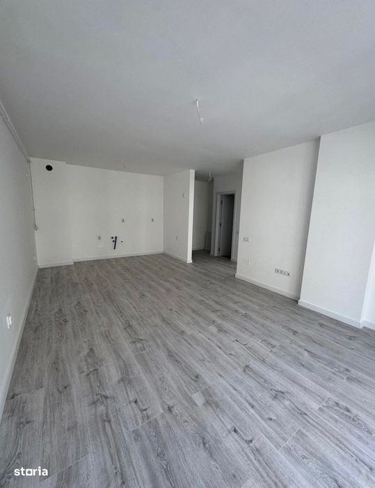 Apartament cu 2camere,finisat,etaj intermediar,parcare,zona Eroilor — fotografia 1