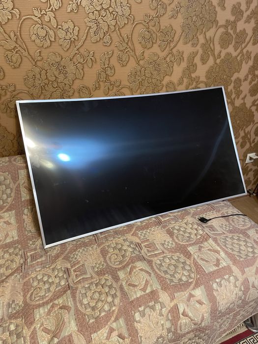 Телевизор Samsung Smart