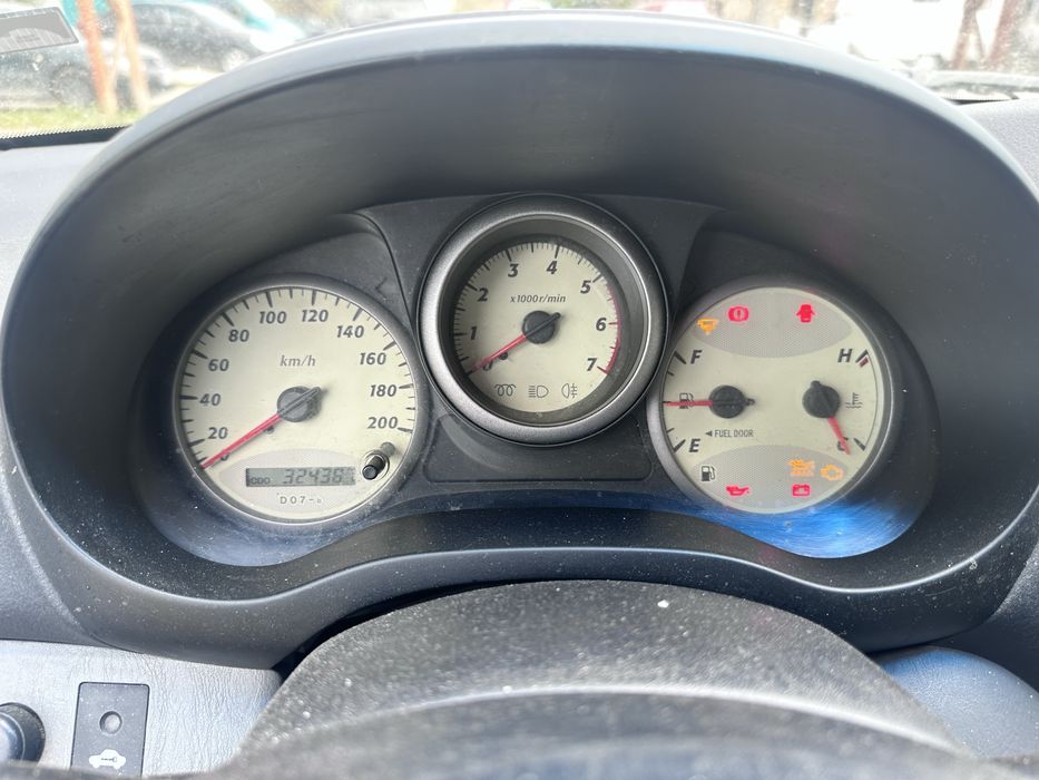 Тойота Рав4 2.0д 116к на части!