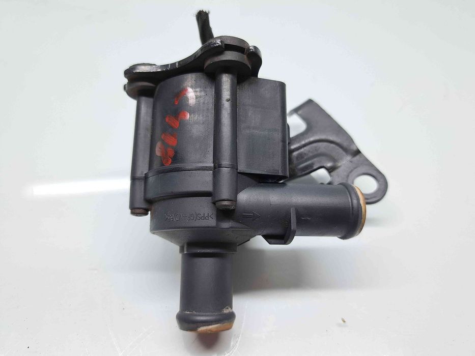 Pompa recirculare apa  Skoda Octavia 3 (5E3) [Fabr 2012-2020] 5Q096556