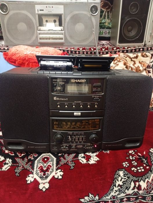 Radio caset cd Sharp ch 600