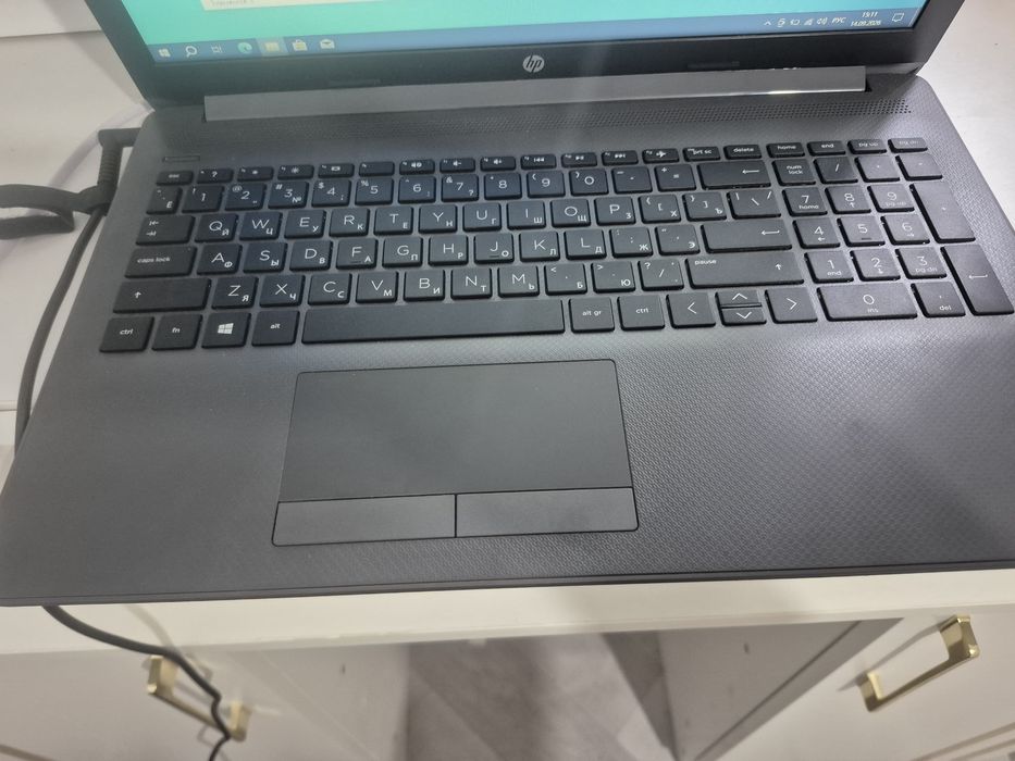 Ноутбук  hp в хорошем состоянии