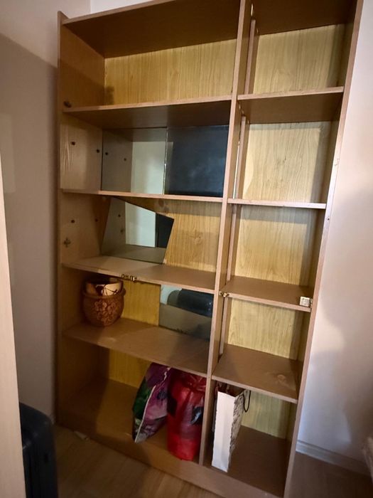 Шкаф бесплатно отдам