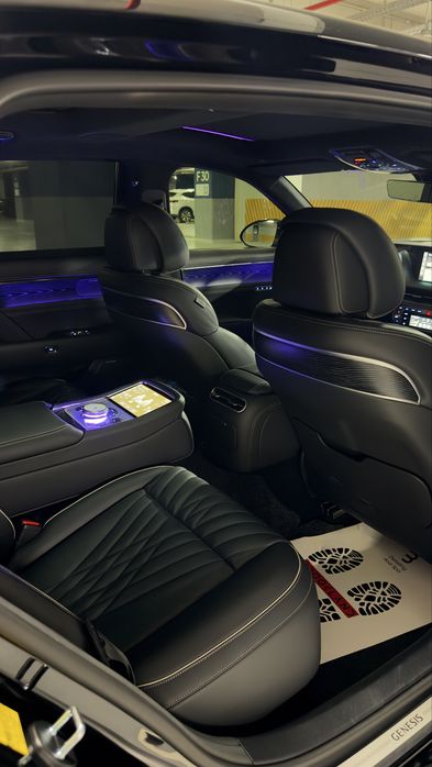 Genesis G90 2025