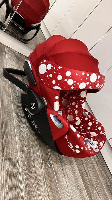 Стол за кола Cybex Cloud Z i-Size Jeremy Scott Petticoat red dark