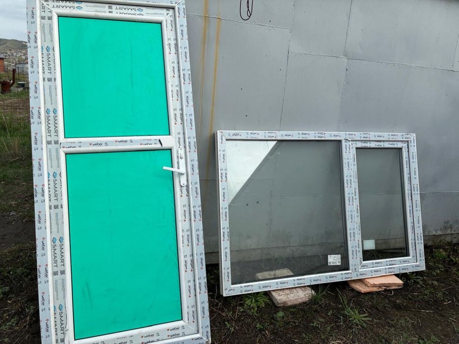 Продам печь , окна и дверь
