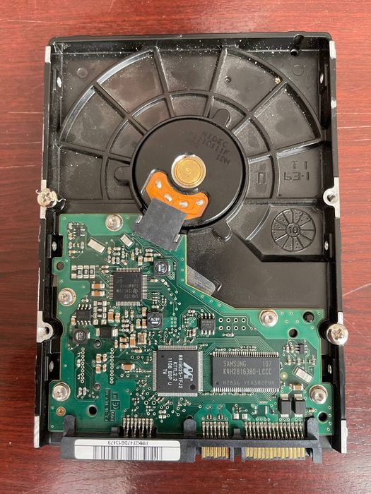 Жесткий диск SAMSUNG 250GB