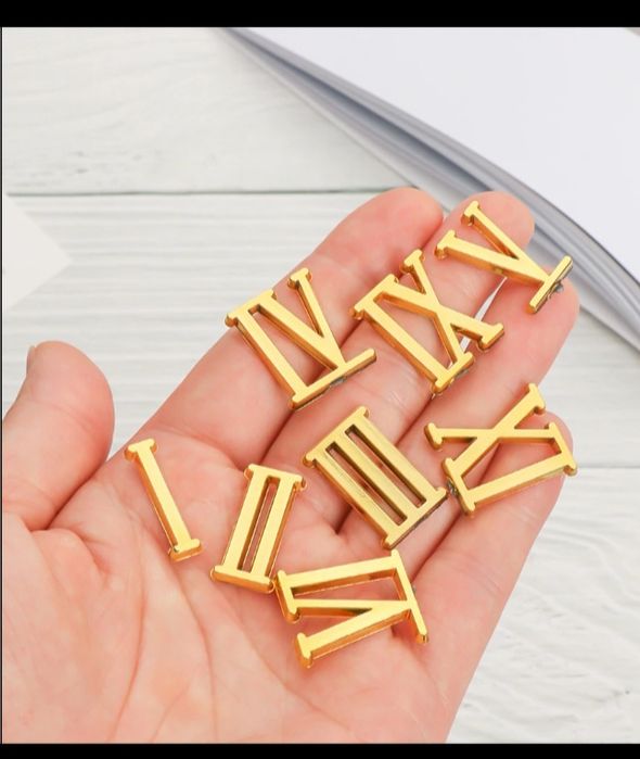 Цифры,часовые механизмы для настенных часов,стрелки большие.Новые.