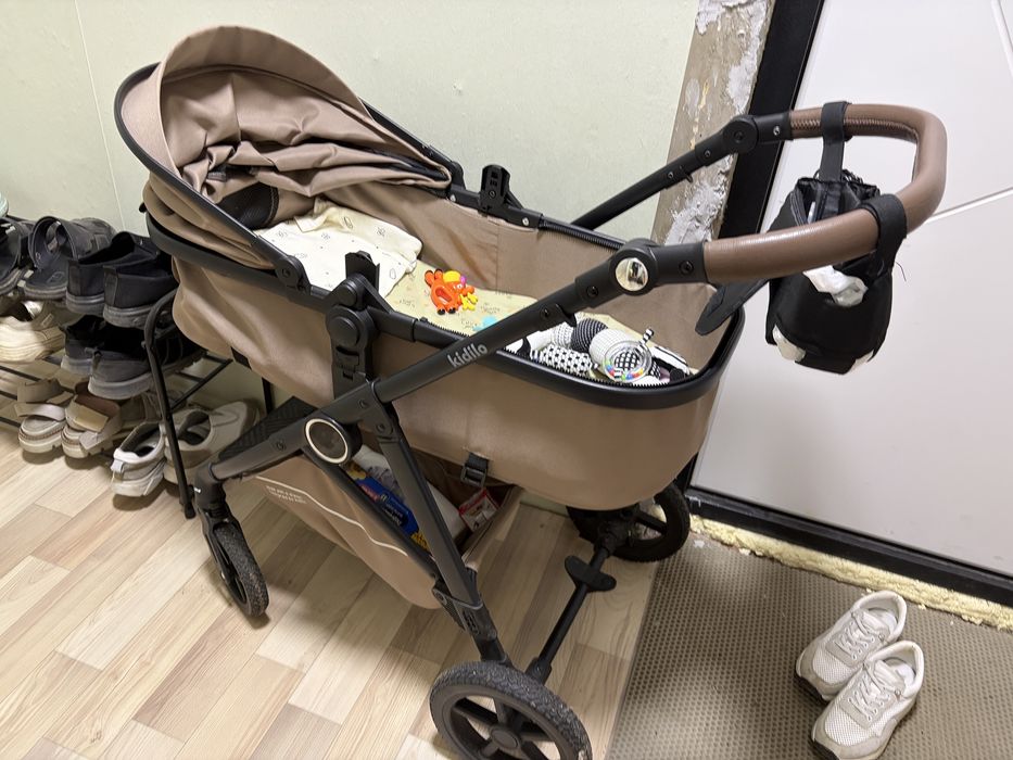 Продам коляску kidilo