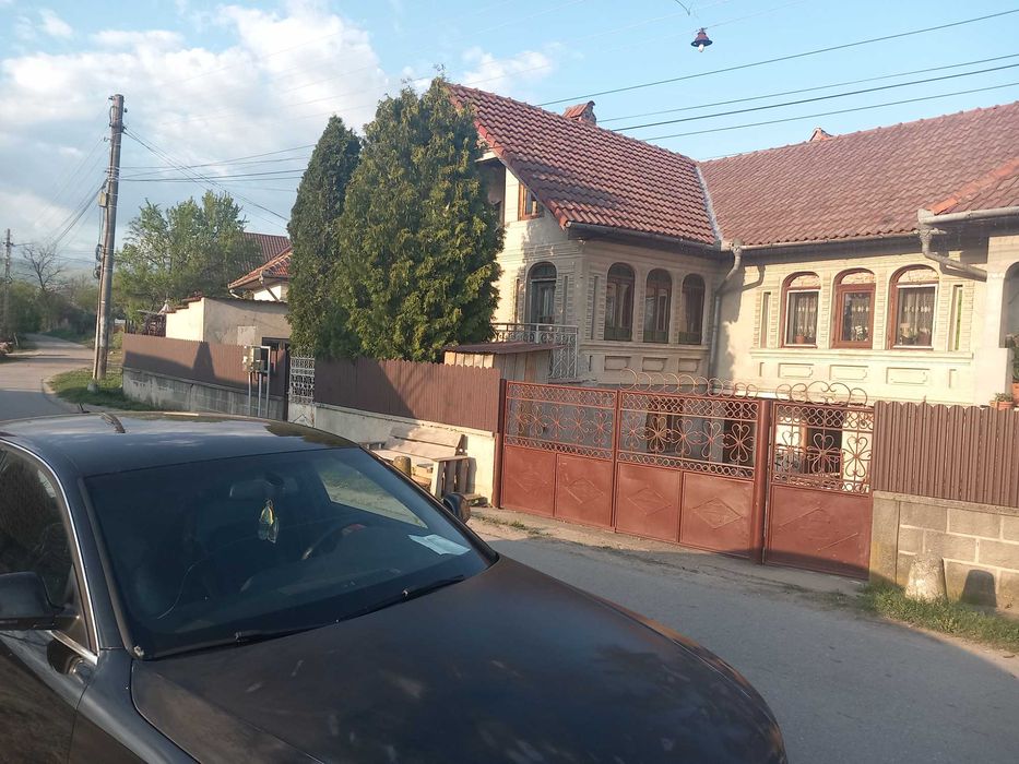 Casa de vanzare ...zona Novaci jud Gorj
