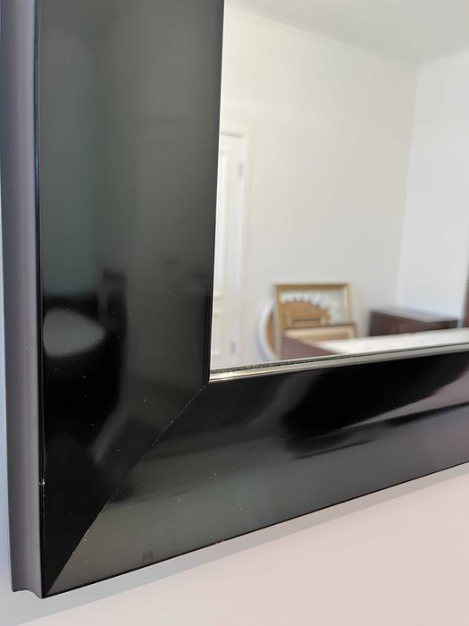 Зеркало интерьерное с рамой