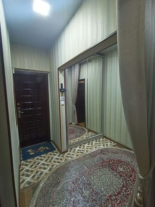 Продаётся своя трёхкомнатная квартира срочно на Юнусабад 5