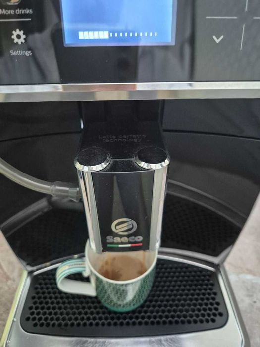 Saeco Xelsis SM - внос , с БГ меню , в оригинален кашон