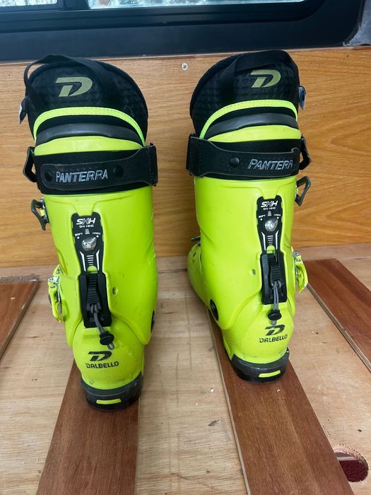Ски Atomic affinity, обувки Dalbello panterra 120, Dynastar