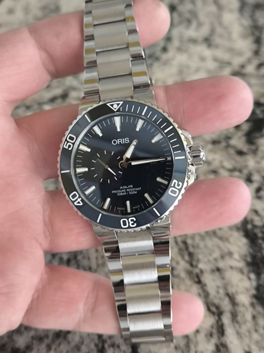 Oris aquis small second