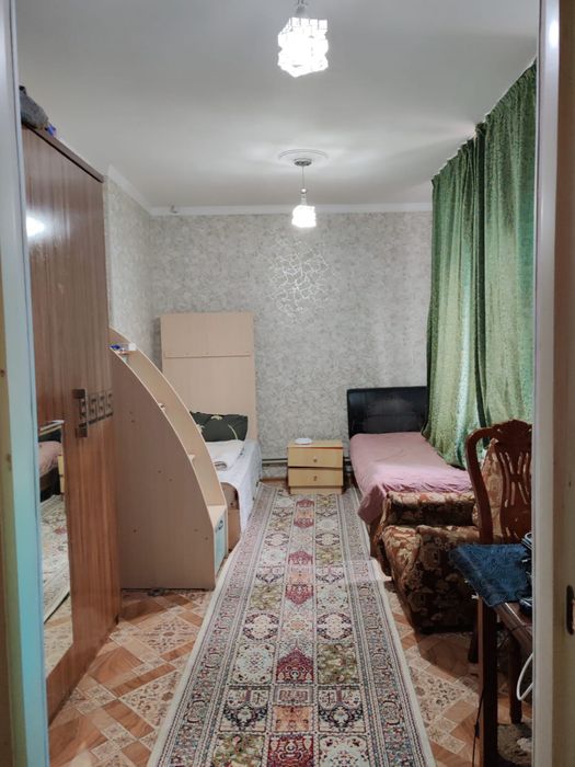 Дом большой 160 кв метров. есть баня, летнея кухня , гараж шашлычный з