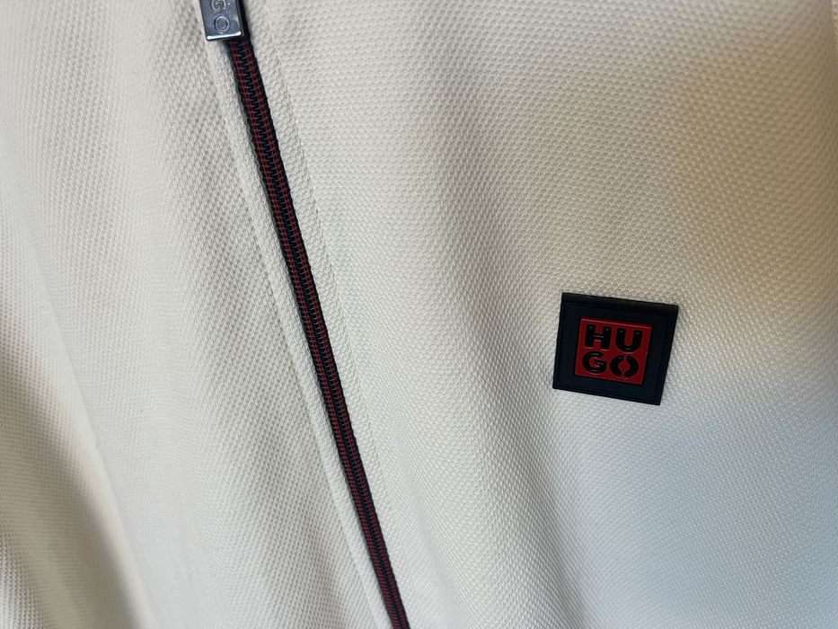 Суитчери - Adidas , Hugo . Нови и използвани .