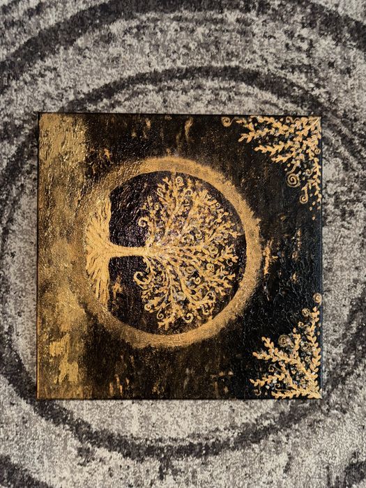 Картина - дървото на живота с камъчета цитрин