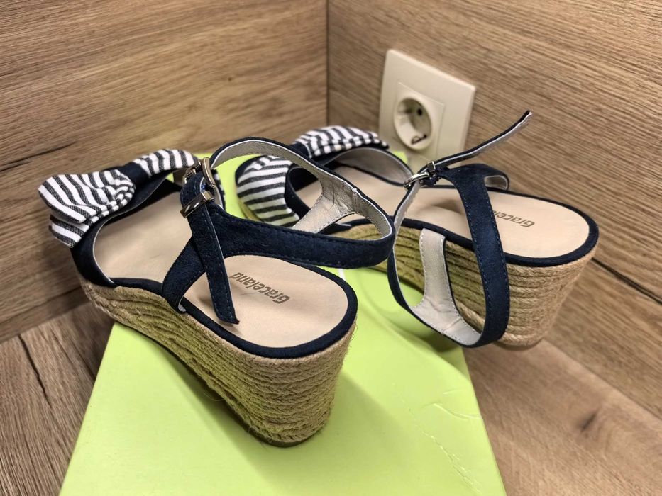 Дамски обувки размер 38