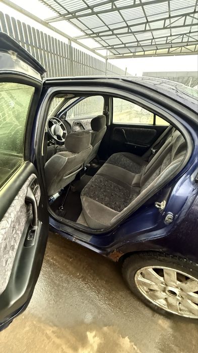 Nissan Primera 1997 года