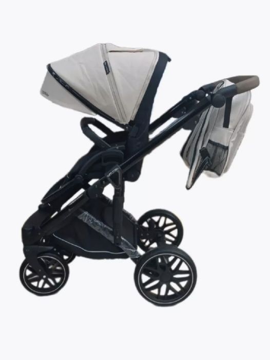 Продается детская коляска LUXMOM F2 2в1