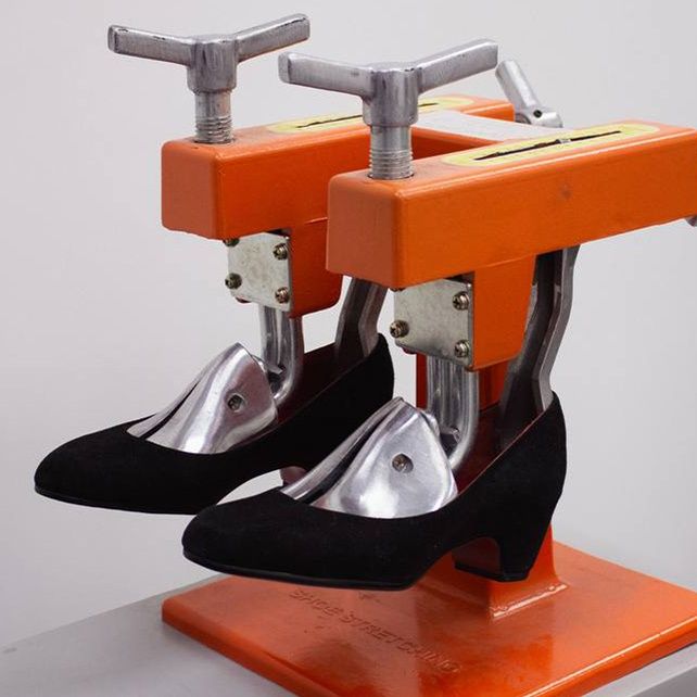 Professional oyoq kiyim kengaytirish:Sevimli poyabzalingizni tashlamag