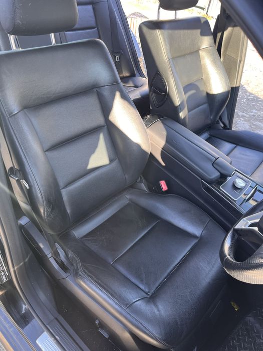 Кожен салон с подгряване Мерцедес E - клас W212 седан