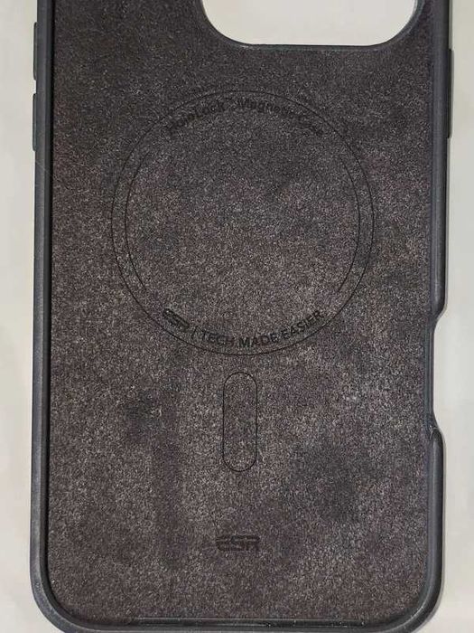 Husă Soft ESR cu MagSafe pentru iPhone 16 Pro Max