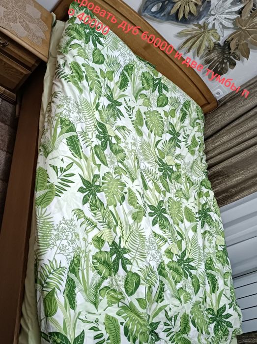 Продам вместительный угловой шкаф