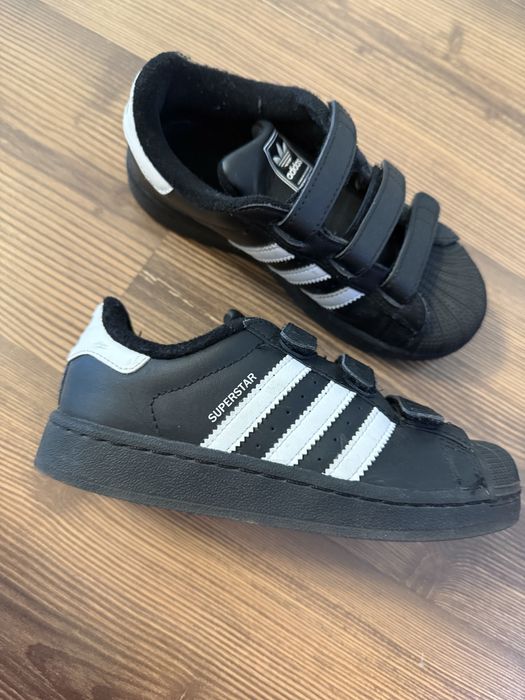 Кроссовки  adidas