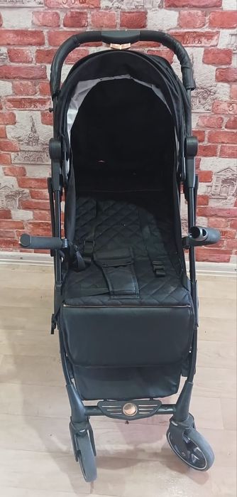 Продам детскую коляску