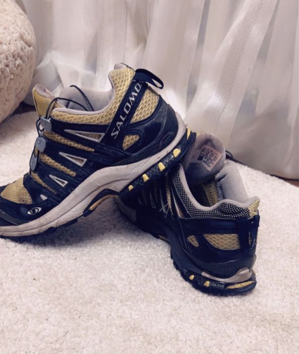 Adidasi Skechers masura 37 stare perfecta