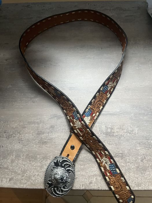 Curea piele , impecabila